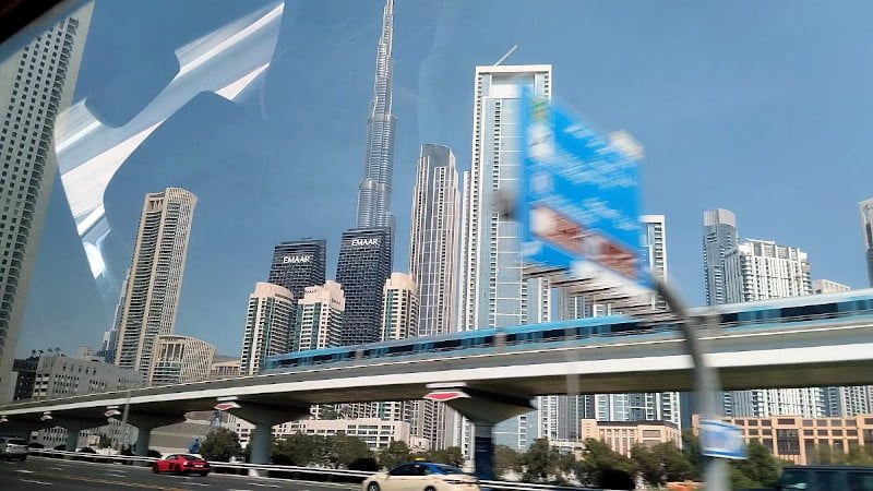 Arrival in Dubai